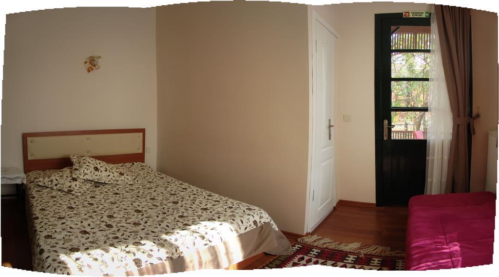 Orhan Kutbayin Evi Adalar Eksteriør billede